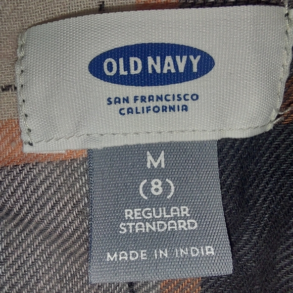 Old Navy salmon/gray plaid button up flannel girls size 8 (M) - Picture 2 of 3